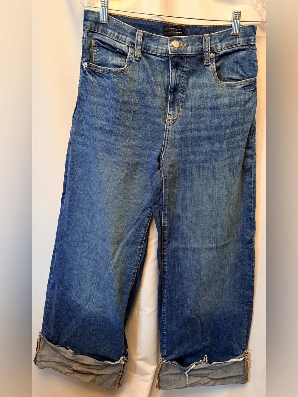 Banana Republic Women’s Size 30/10 Wide Leg High Rise Jeans Medium Wash Cuffed